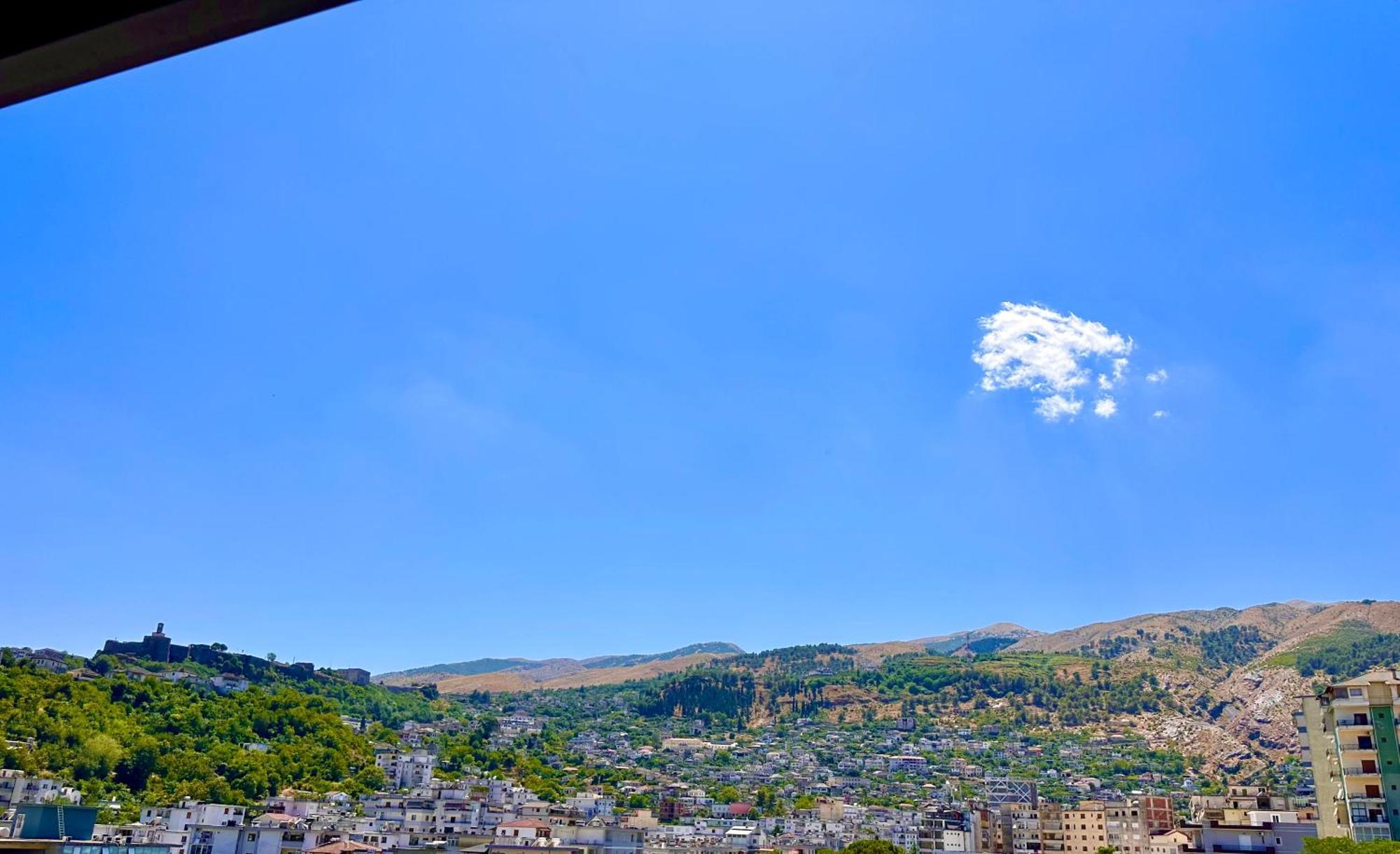 The Luxe Apartments Gjirokastër Exterior foto